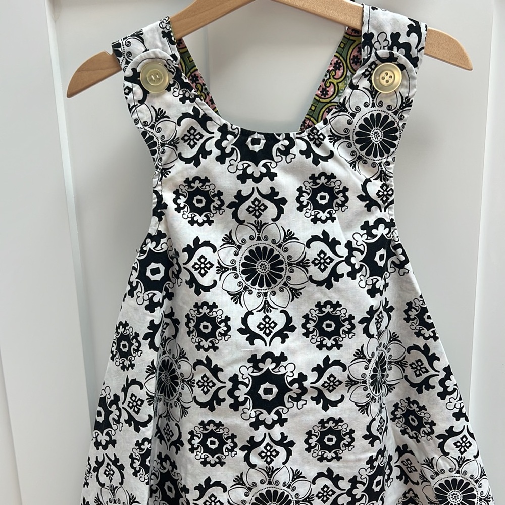 NEW Right Bank Babies Reversible Apron Dress - 6 - Picture 3 of 7